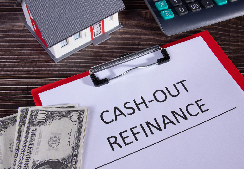 Read more about the article How To Cash Out Refinance To Buy Investment Property